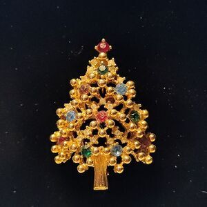 Vintage Eisenberg Glass stones gold tone Christmas Tree pin